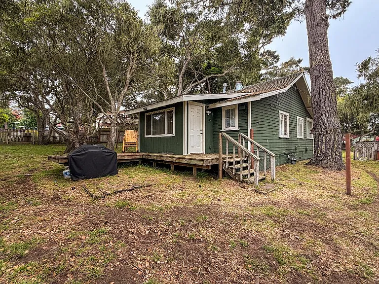1120 Sinex Ave — Photo 11