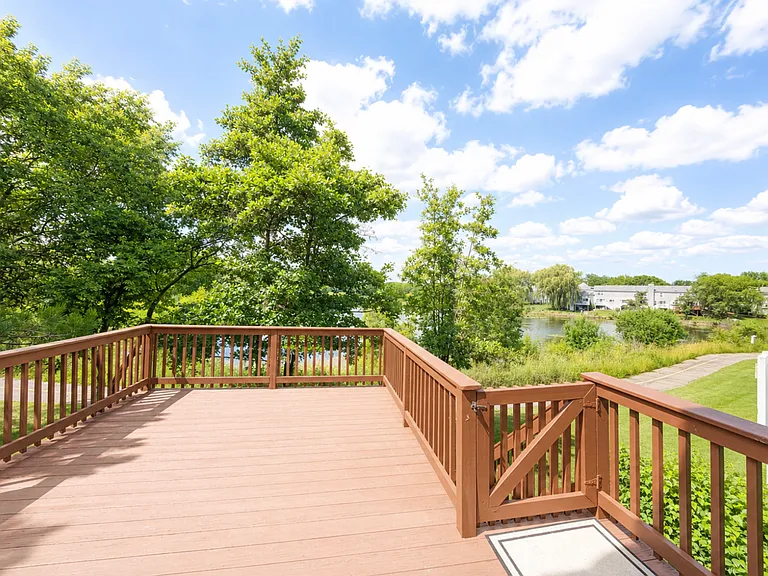 130 Park Ridge Ct #130 — Photo 16