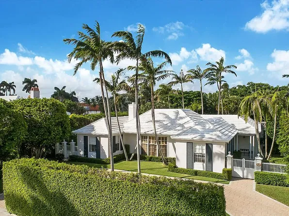 145 Clarendon Ave, Palm Beach, FL 33480