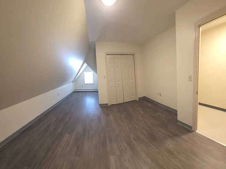393 Spruce St #3 — Photo 23