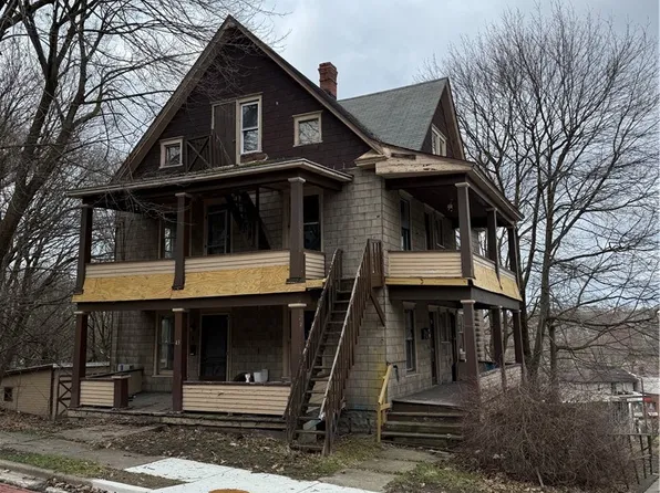 43 Barrows St, Jamestown, NY 14701