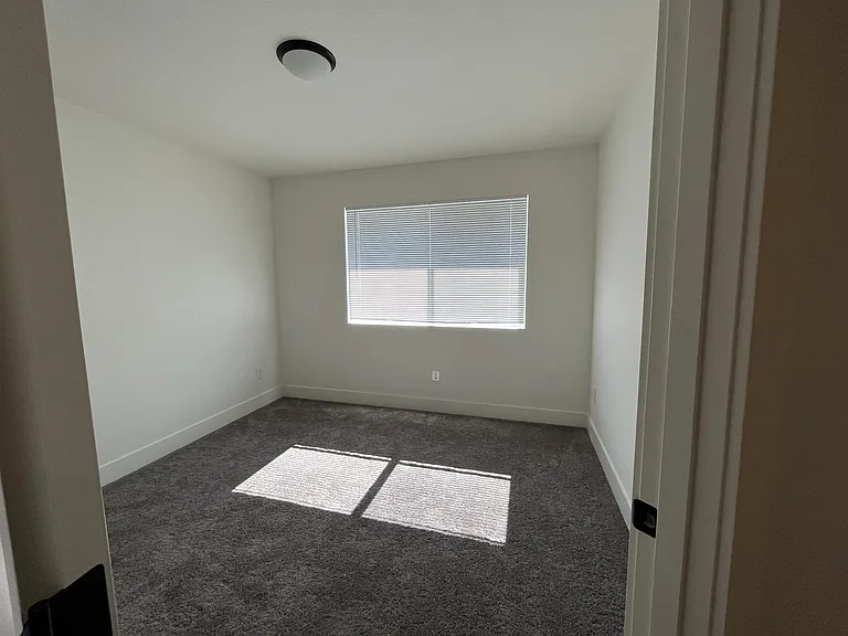 931 Prospect St #2 — Photo 6