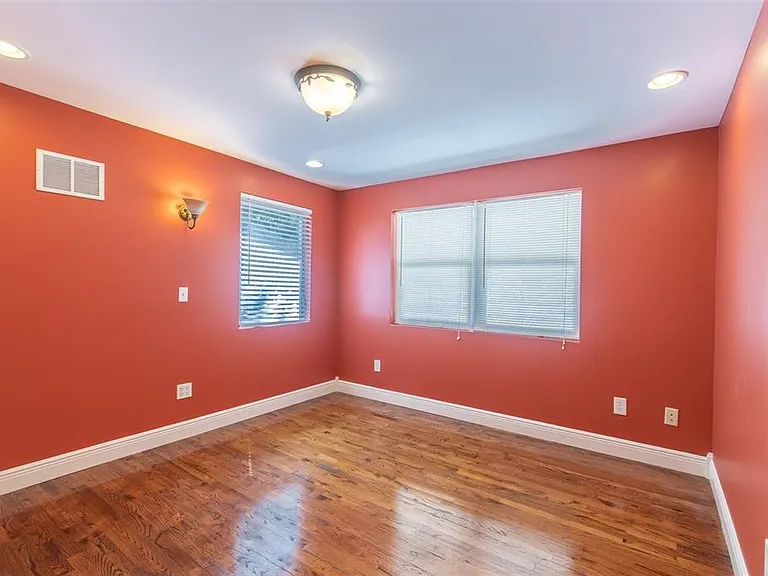802 8th St N #802 — Photo 24