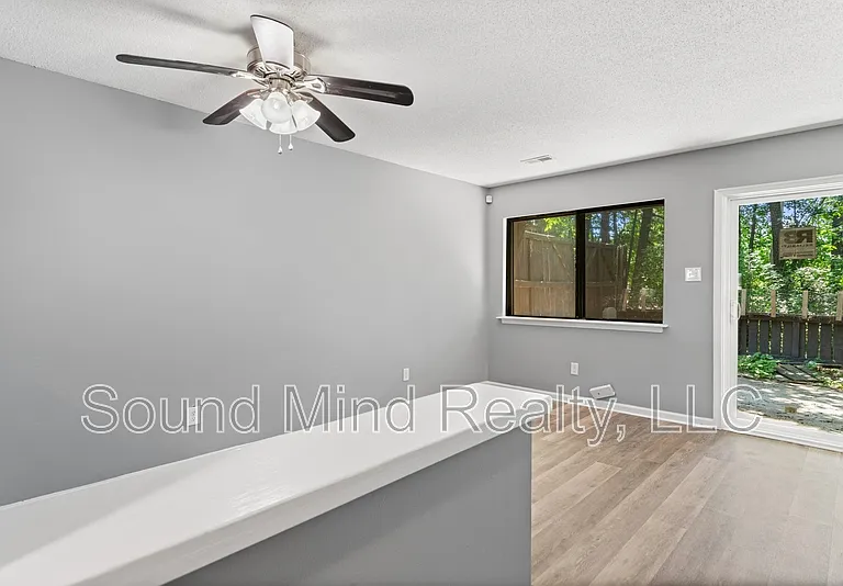 4249 Lake Ridge Dr #5B — Photo 9