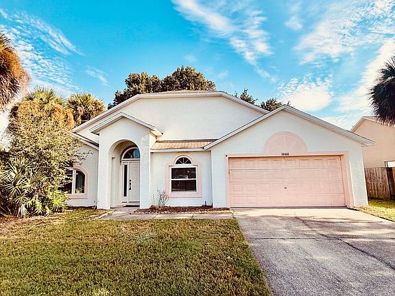 2nd image of 1686 Rustic Way