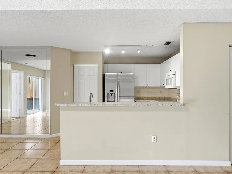 9312 NW 54th St #9312 — Photo 9