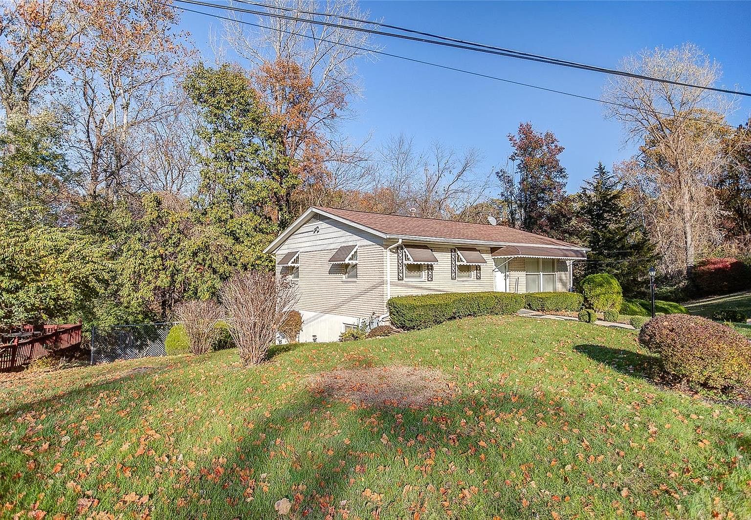 1 Loma Ln, Belleville, IL 62223 | Zillow