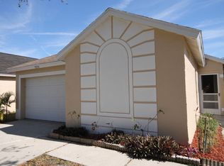 22711 Saint Thomas Cir, Lutz, FL 33549