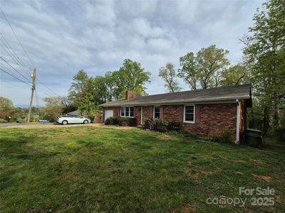 64 Round Top Rd, Asheville, NC, 28803