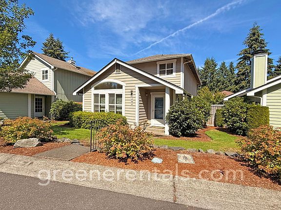 2nd image of 4520 Beckonridge Ln SE