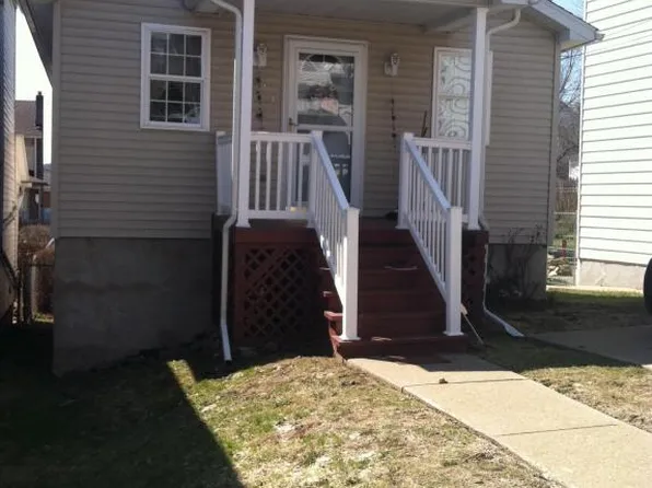 231 Center Ave, Plymouth, PA 18651