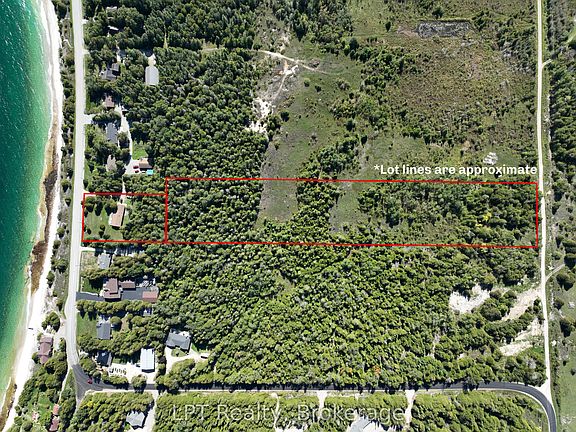 3rd image of 317 Isthmus Bay Rd