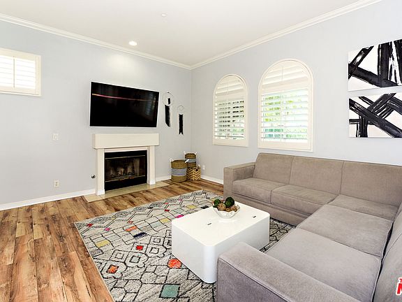 3rd image of 3235 Sawtelle Blvd APT 19