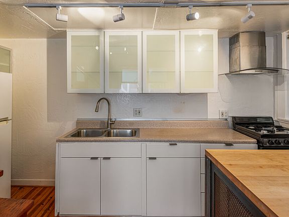 5th image of 43 Dudley Ave #B