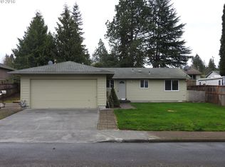 39825 McCormick Dr, Sandy, OR 97055