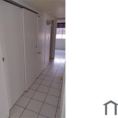 3rd image of 4366 Cloverdale Ave