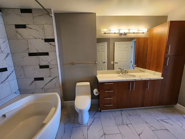 200 W Sahara Ave #502 — Photo 31