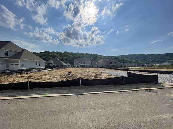 Large, deep home site