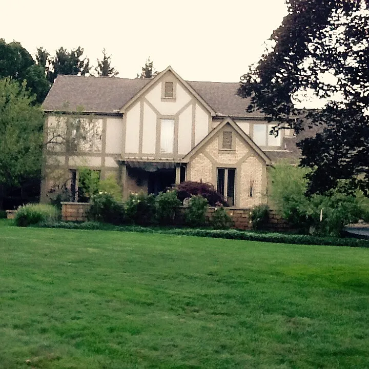 5791 Dublin Rd photo 1