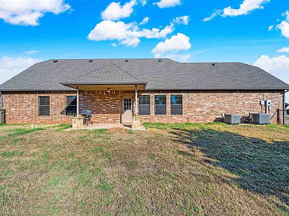 3rd image of 26805 Stirrup Ct
