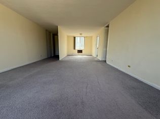(Undisclosed Address), Evanston, IL 60202