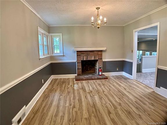 3rd image of 701 Allister Dr