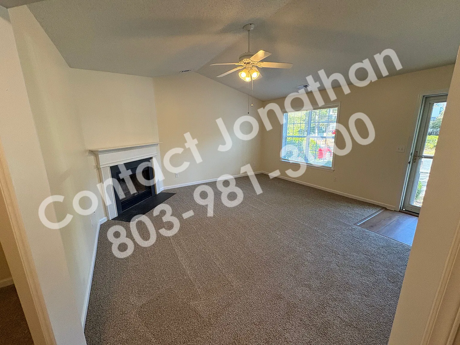 2 bed, 960 sqft, $1,600 — Photo 3