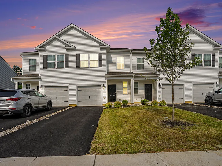 1143 Martin Rd — Photo 35