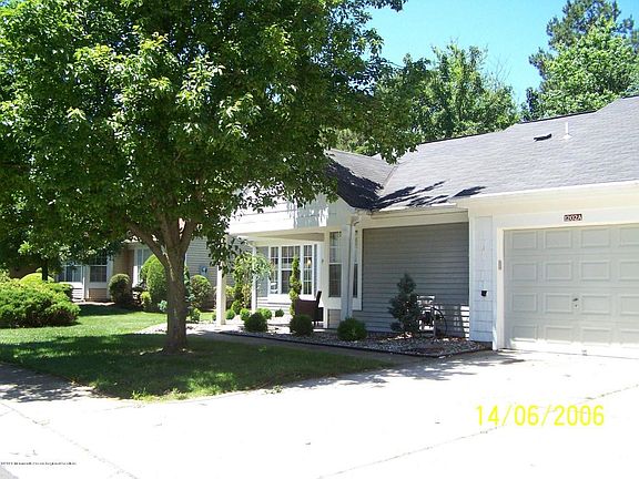 2nd image of 1202A Thornbury Ln