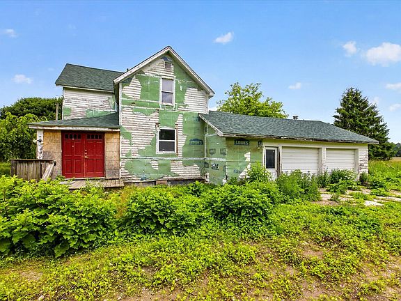 27th image of 2429 W Huron Line Rd