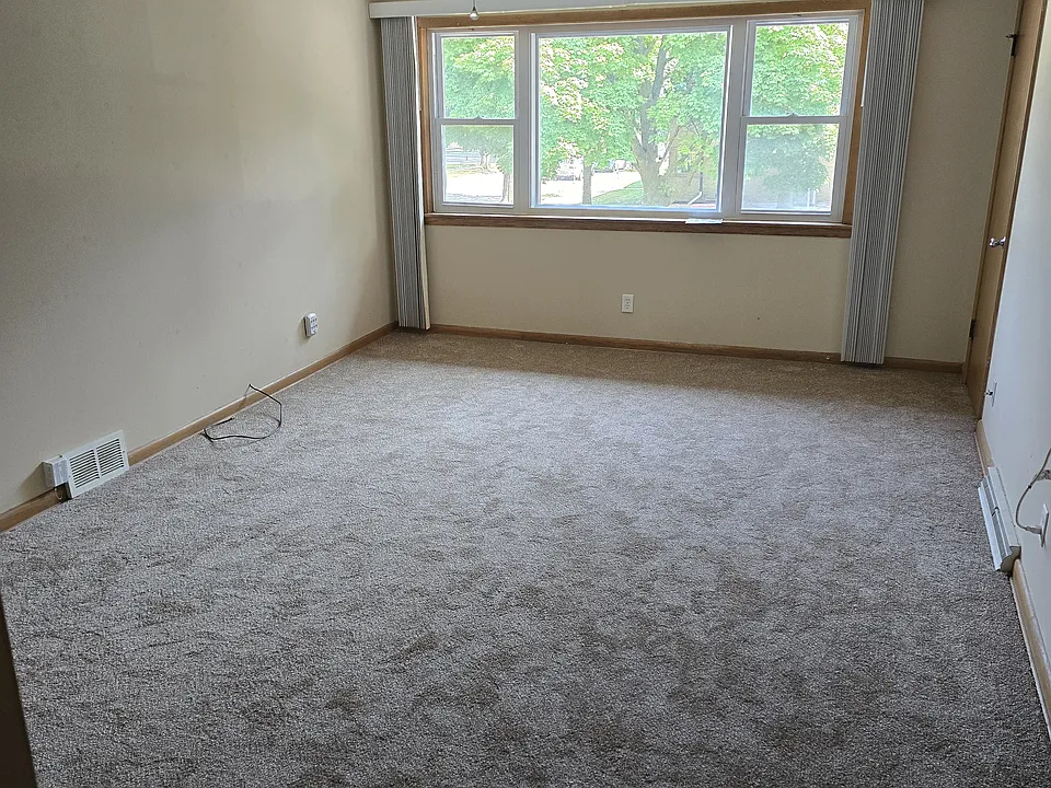 7414 W Fernwood Cir #4