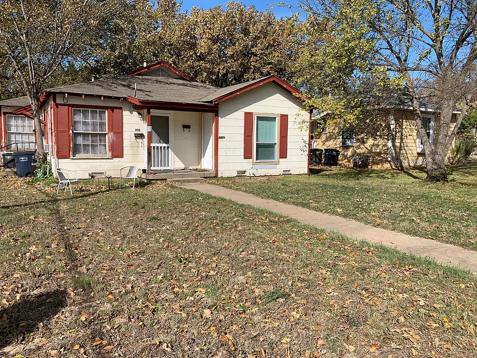 Duplex - unit for rent is on the right - 2856 the not so visible front door on right side of porch (the other side 2858 is rented)