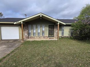 604 N James St, Jacksonville, AR 72076