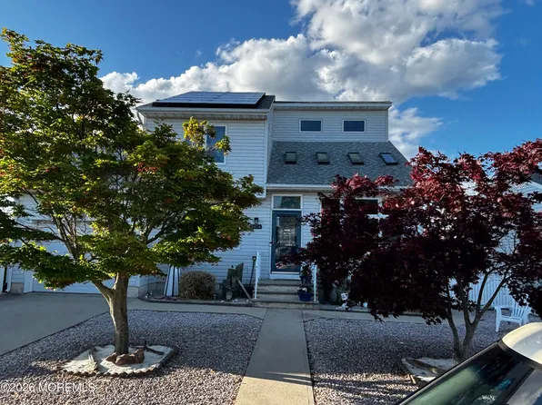3424 Thistle Avenue, Toms River, NJ 08753