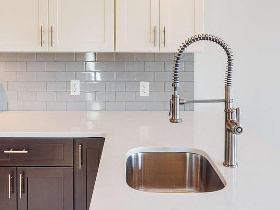 4th image of 212 3rd St APT 103