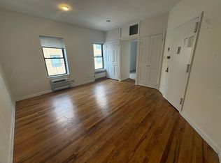 300 1/2 E 65th St APT 4A, New York, NY 10065