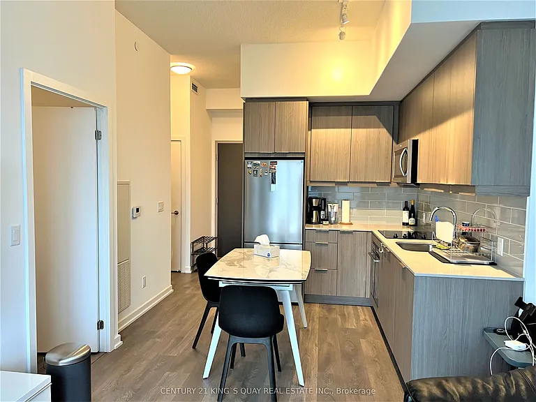32 Forest Manor Rd #3004 — Photo 7