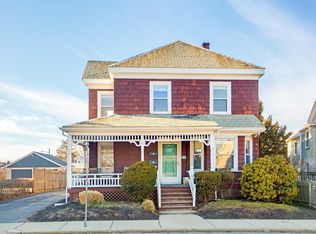 155 Hale St #2, Beverly, MA 01915