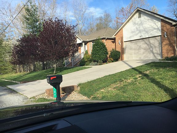3rd image of 107 Wilbourn Dr