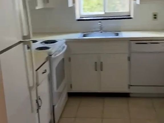5th image of 51B Hill Rd