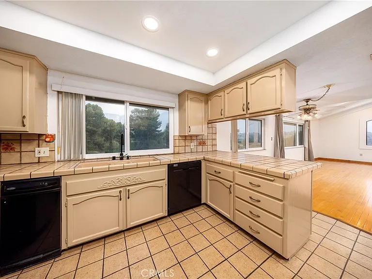 2831 Steeplechase Ln — Photo 30