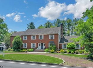 31 Garfield Ave, Madison, NJ 07940