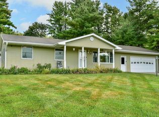 1244 Fountain St, Fountain City, WI 54629
