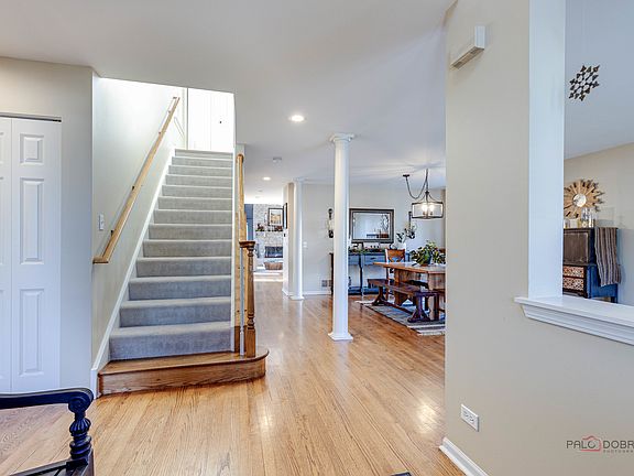 4th image of 3298 Hampshire Ln