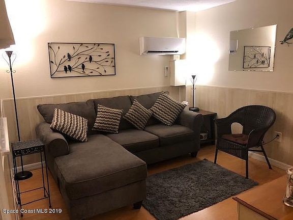 2nd image of 211 Circle Dr APT 2