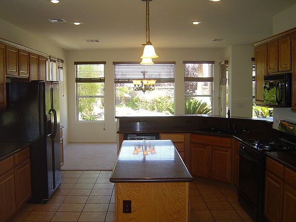 2nd image of 4555 Denaro Dr
