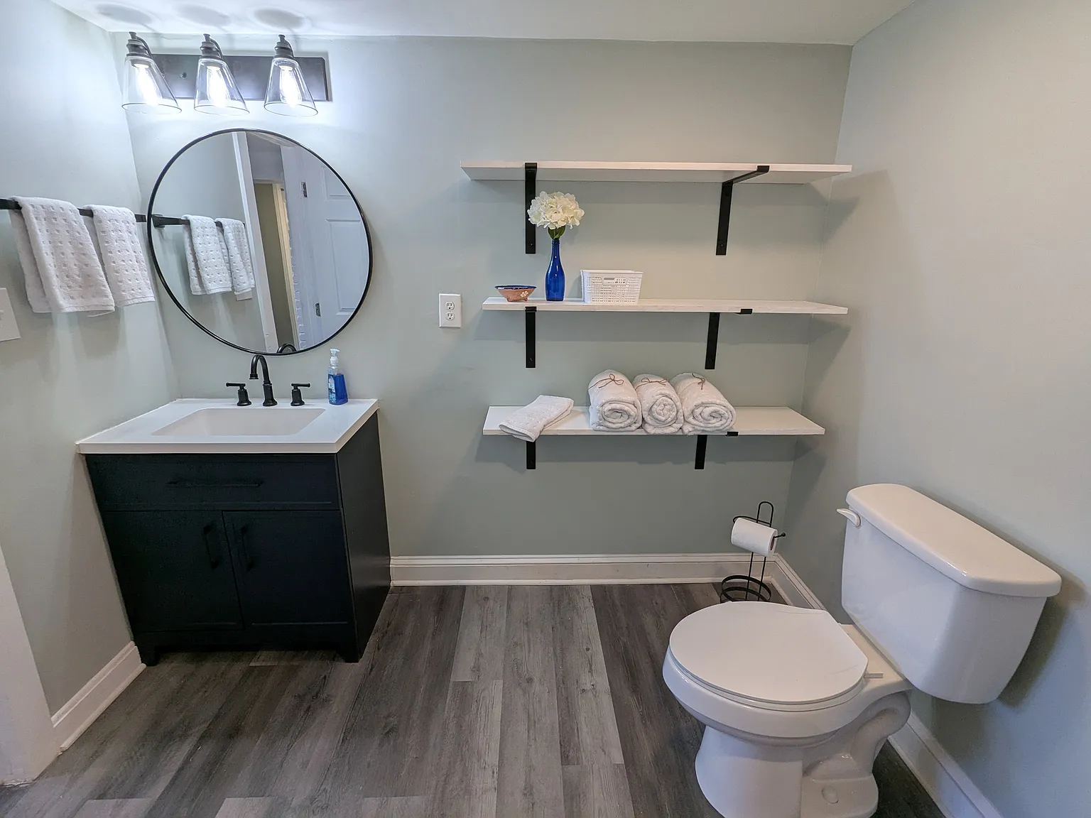 2 bed, 1.5 bath, 600 sqft, $1,700 — Photo 4