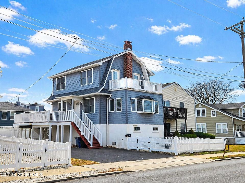 1st image of 1204 River Road