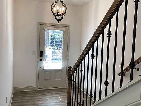 2nd image of 406 Stovall Pl