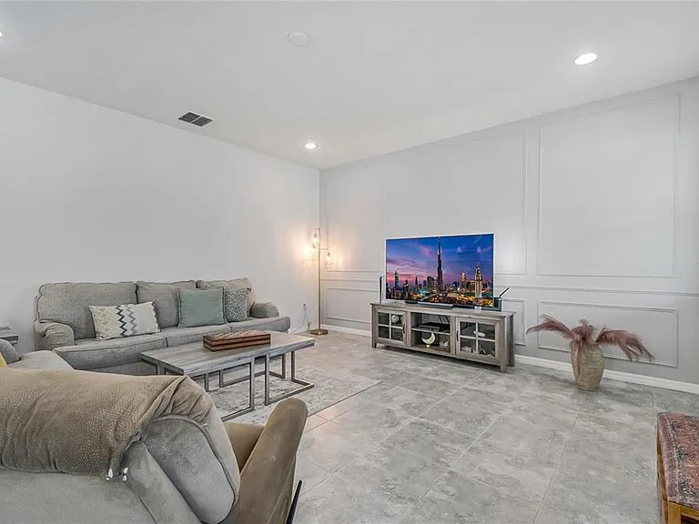 2495 Rapollo Dr — Photo 6